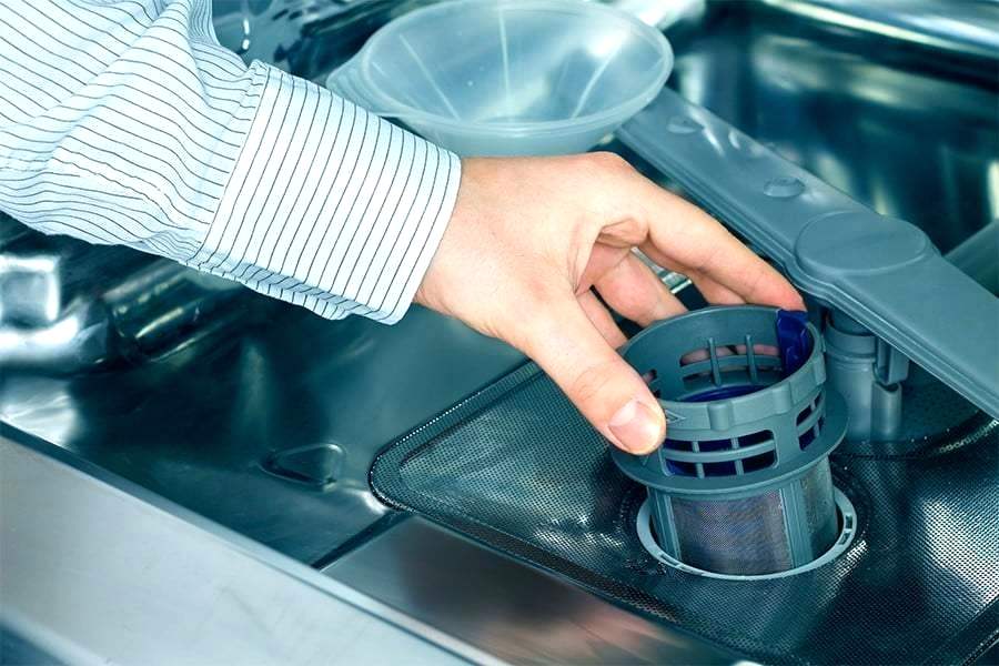 What makes dishwasher smell