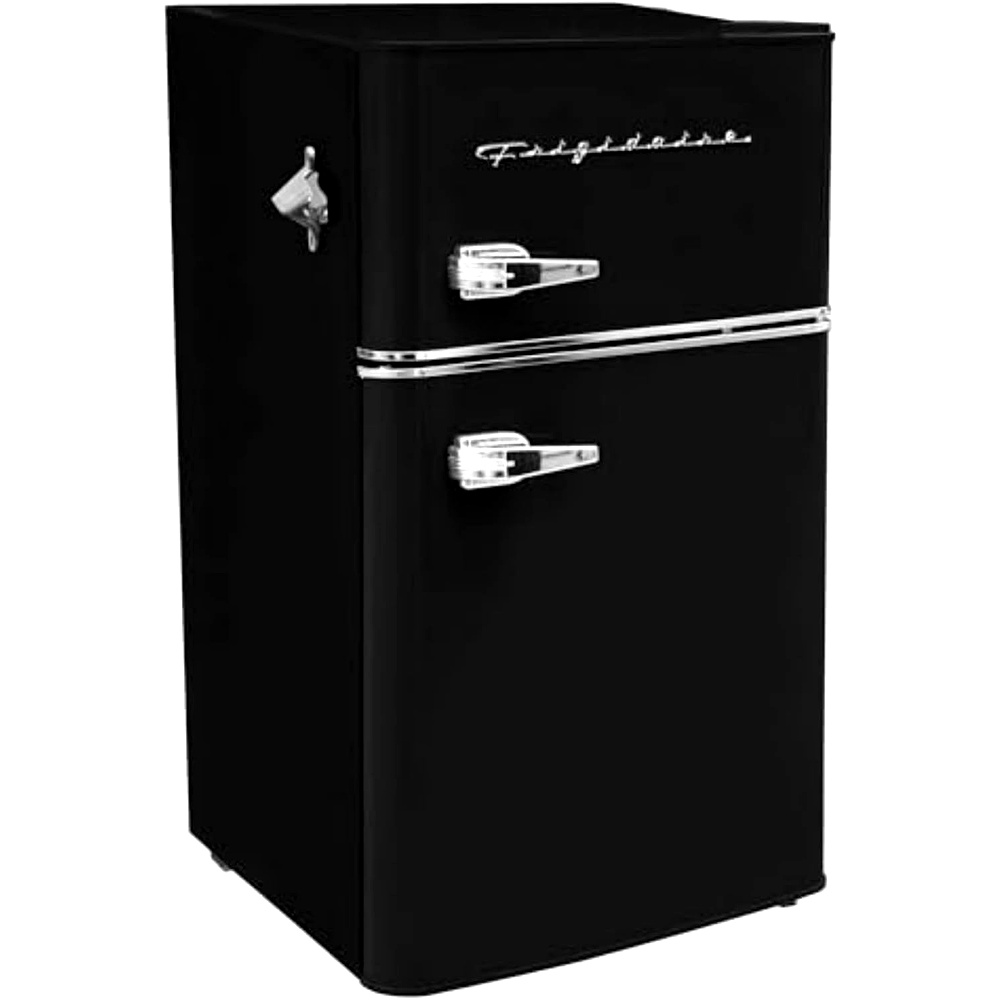 Frigidaire EFR840 Retro Mini Fridge with Freezer - A Stylish Solution for Small Spaces